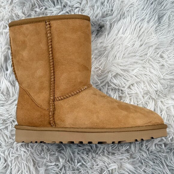 UGG Fur And Leather Snow Boots - Picture 2 of 9